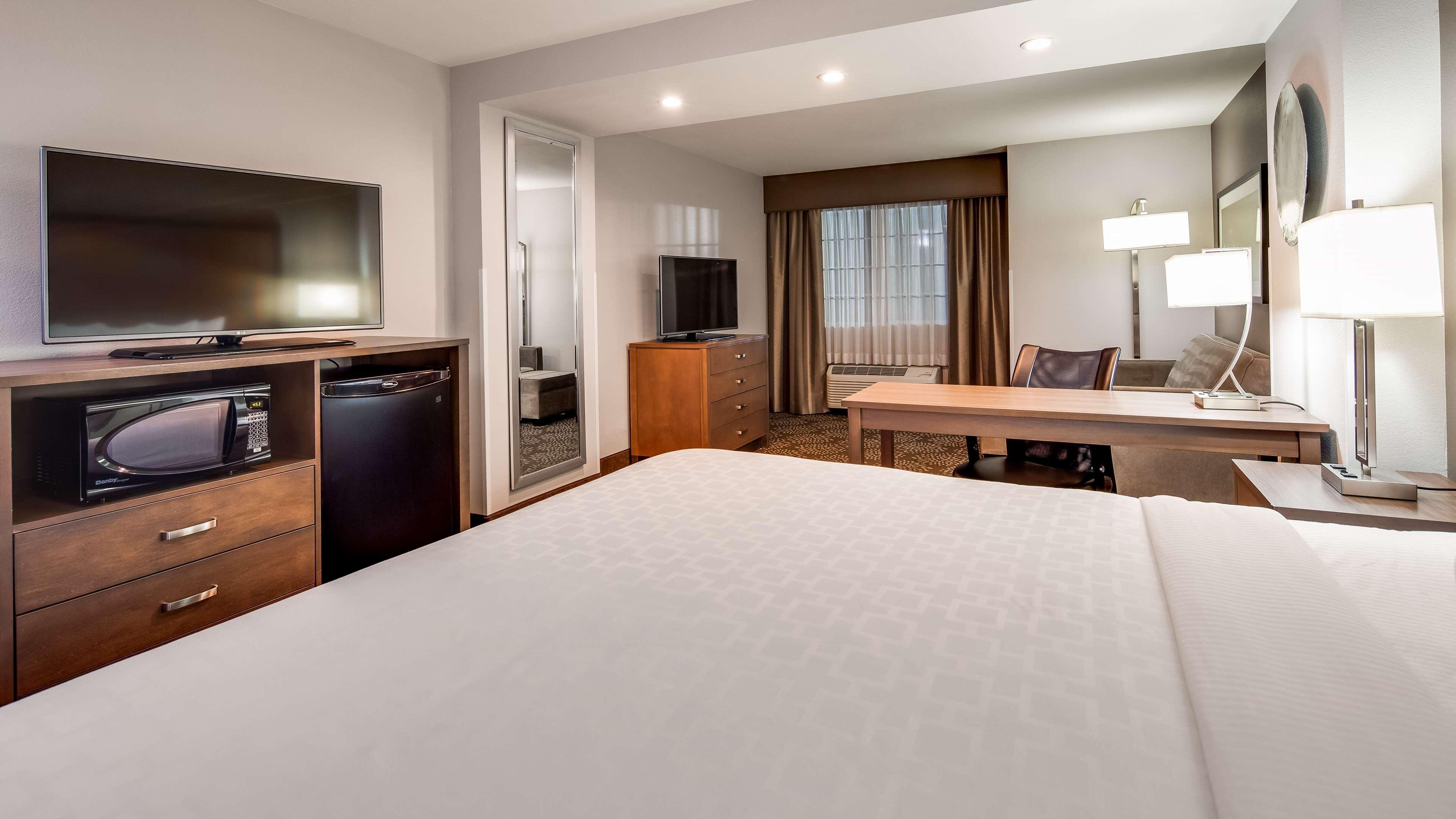 Best Western Plus Spokane North エクステリア 写真