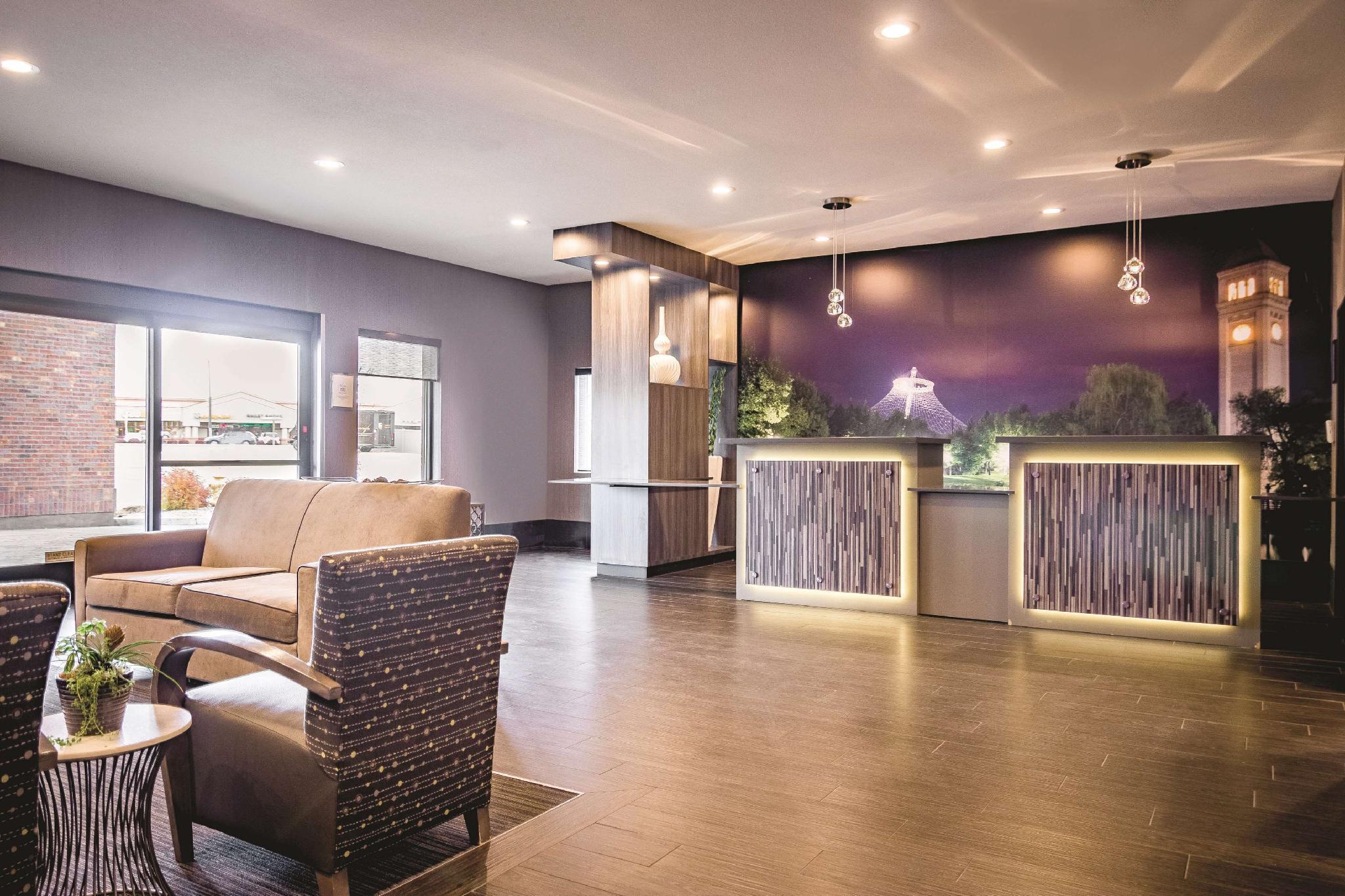 Best Western Plus Spokane North エクステリア 写真