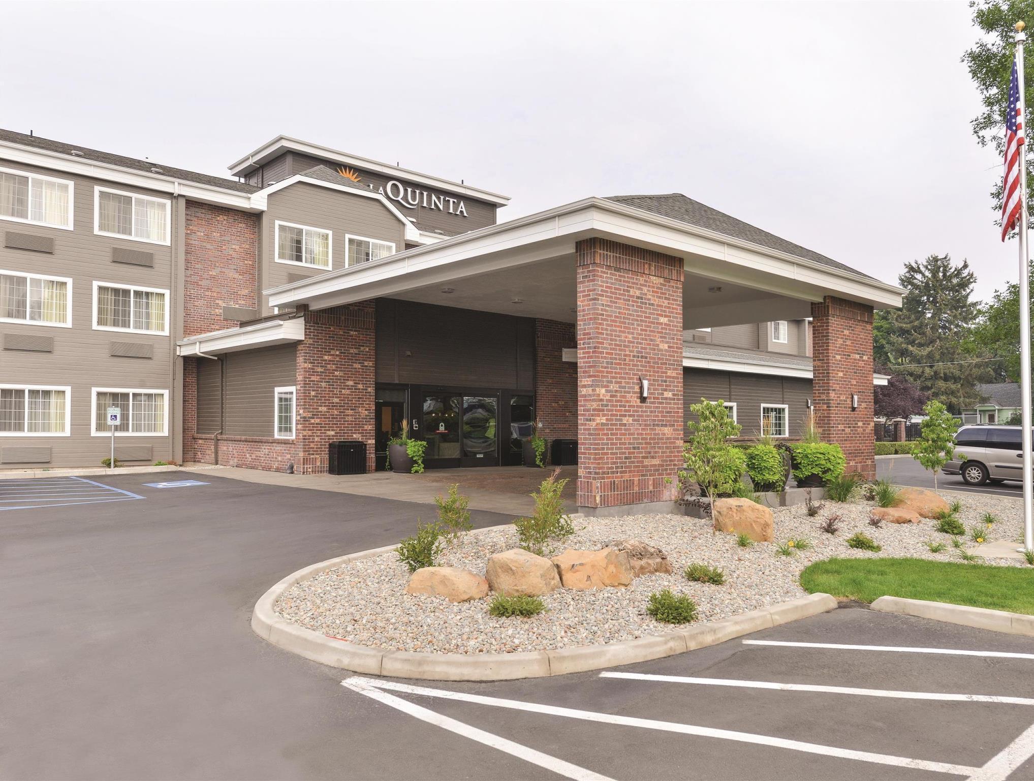 Best Western Plus Spokane North エクステリア 写真
